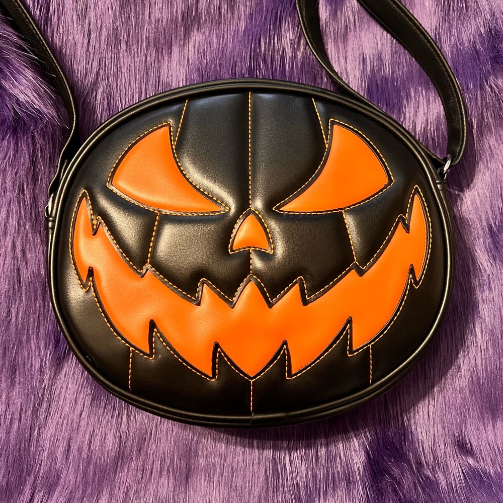 Love Pain and Stitches Pumpkin Kult double-sided orange and black bag